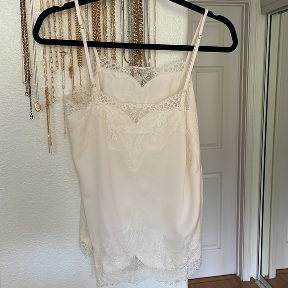Vici lace camisole - Picture 3 of 4